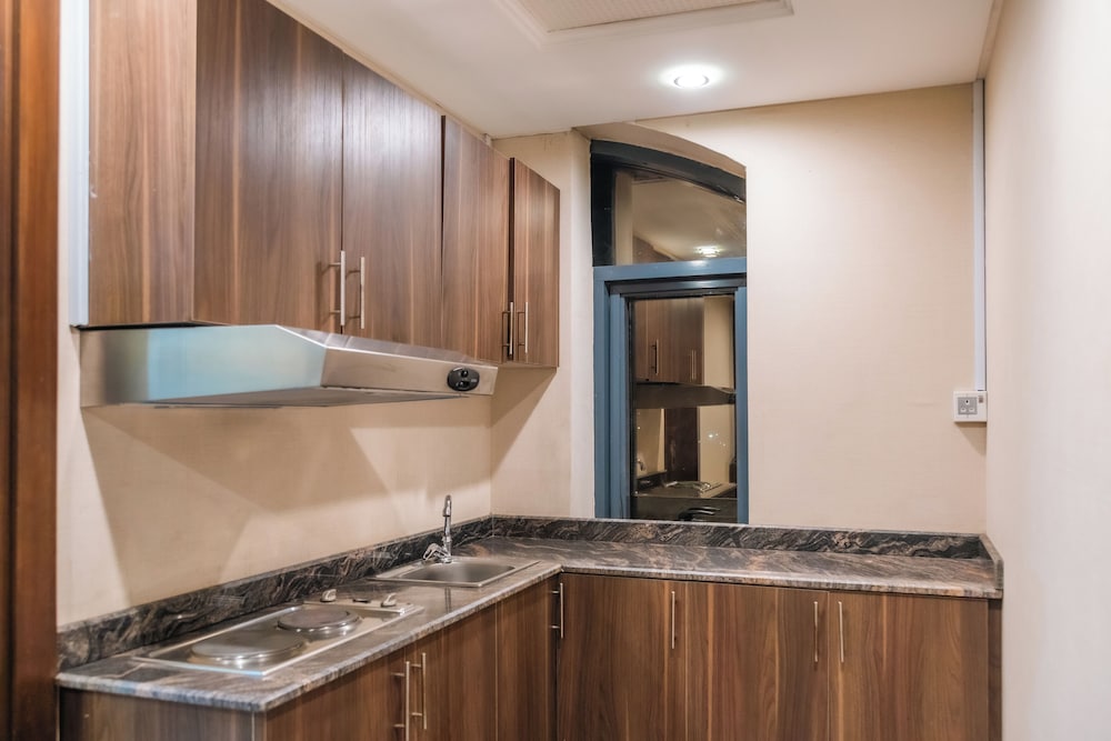 فيوليت(Violet Al Azizia Hotel) 49/50