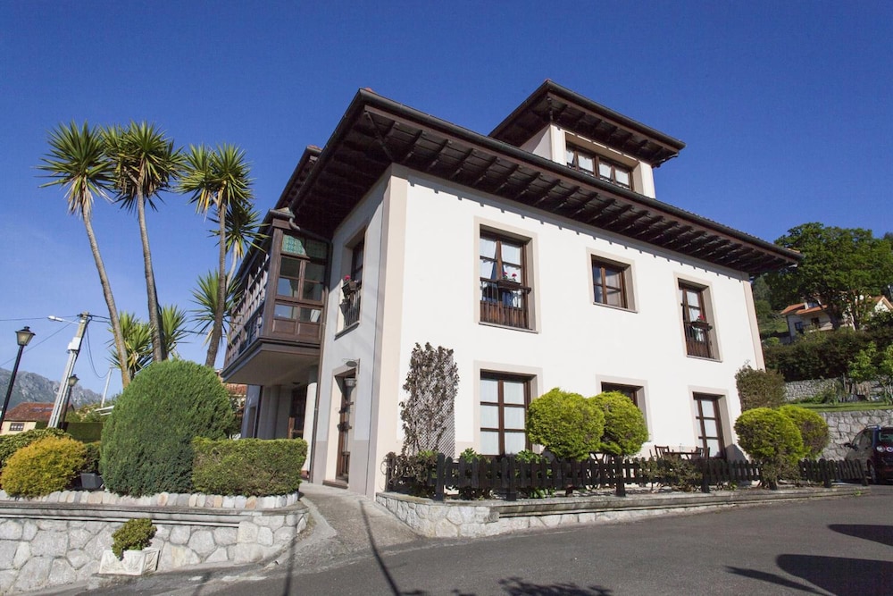 Hotel La Boriza 1/50