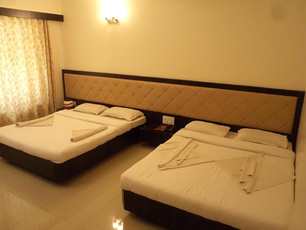 Hotel Ganpati Palace 16/42
