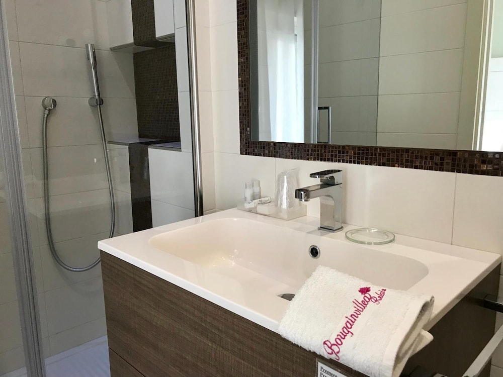 Bougainvillea Relais 45/50