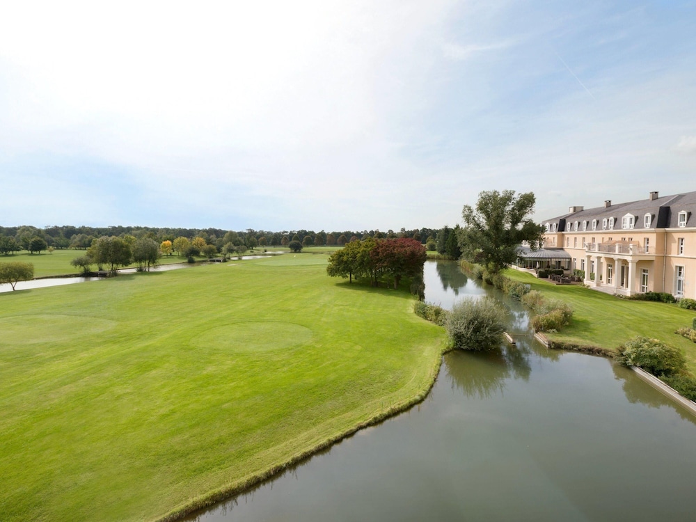 Hotel Mercure Chantilly Resort & Conventions 47/49