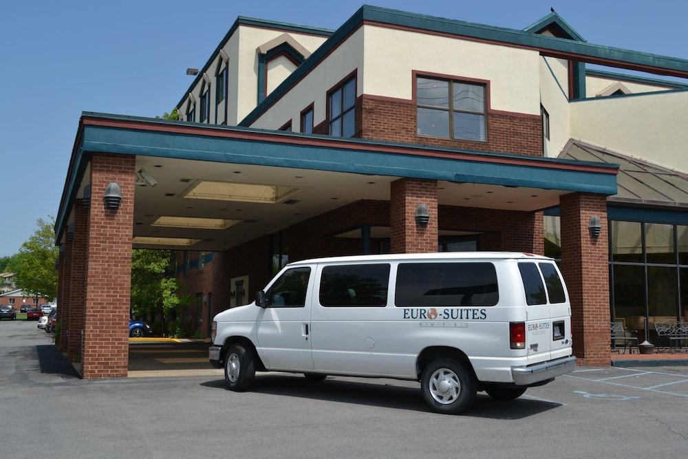 Euro Suites Hotel 1/52