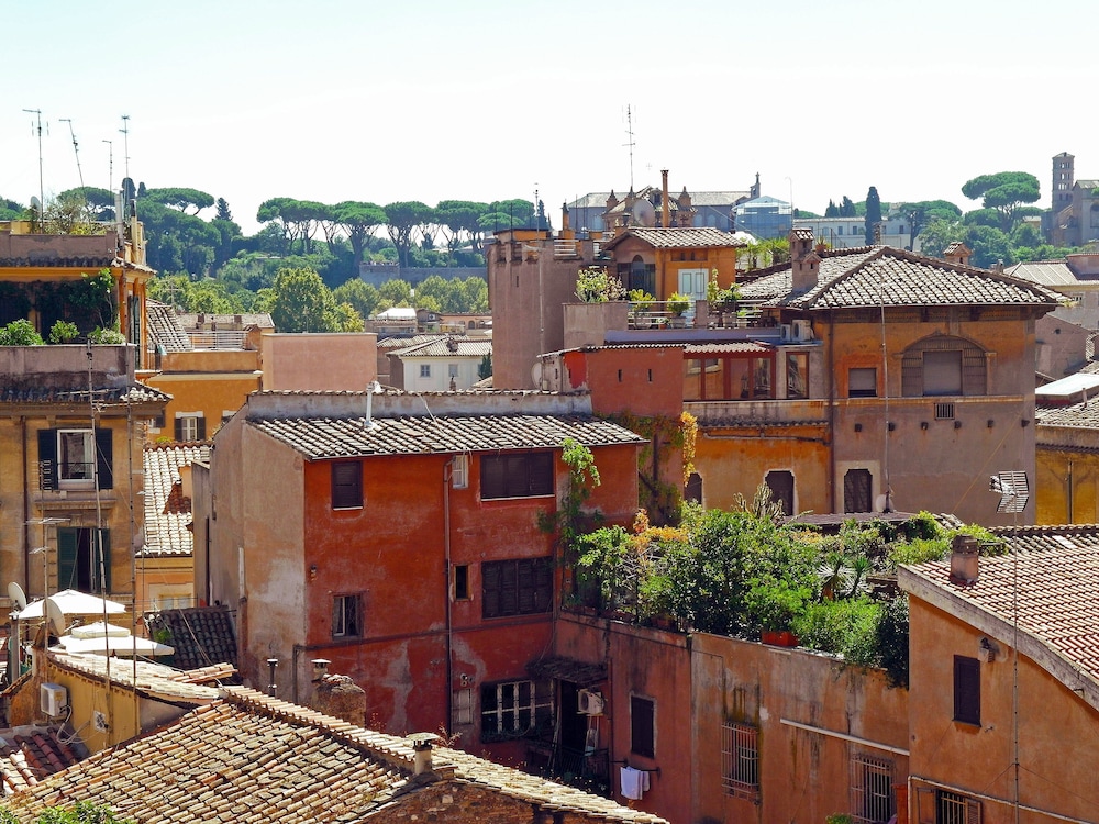 Sonnino Suite 1/59