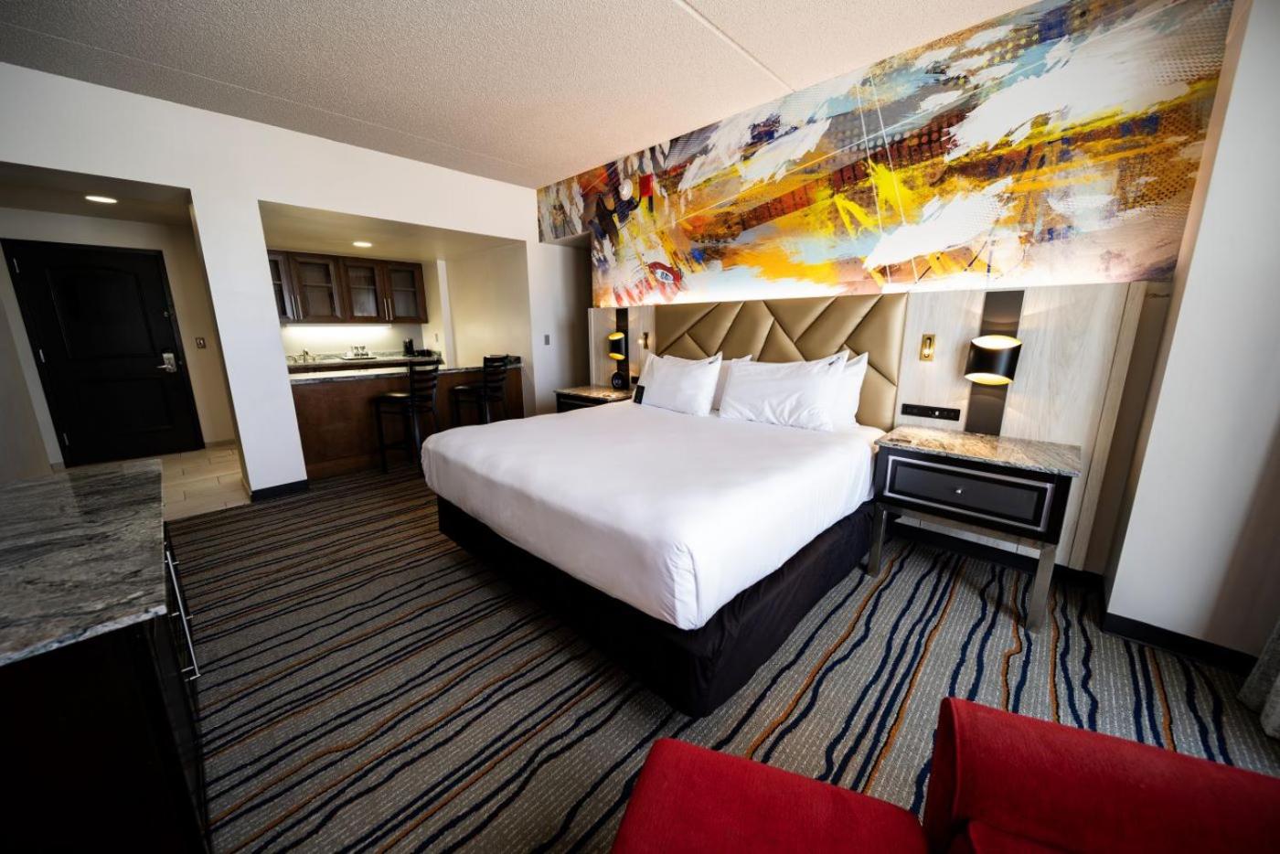Suite, King Bed, Hard Rock Tower