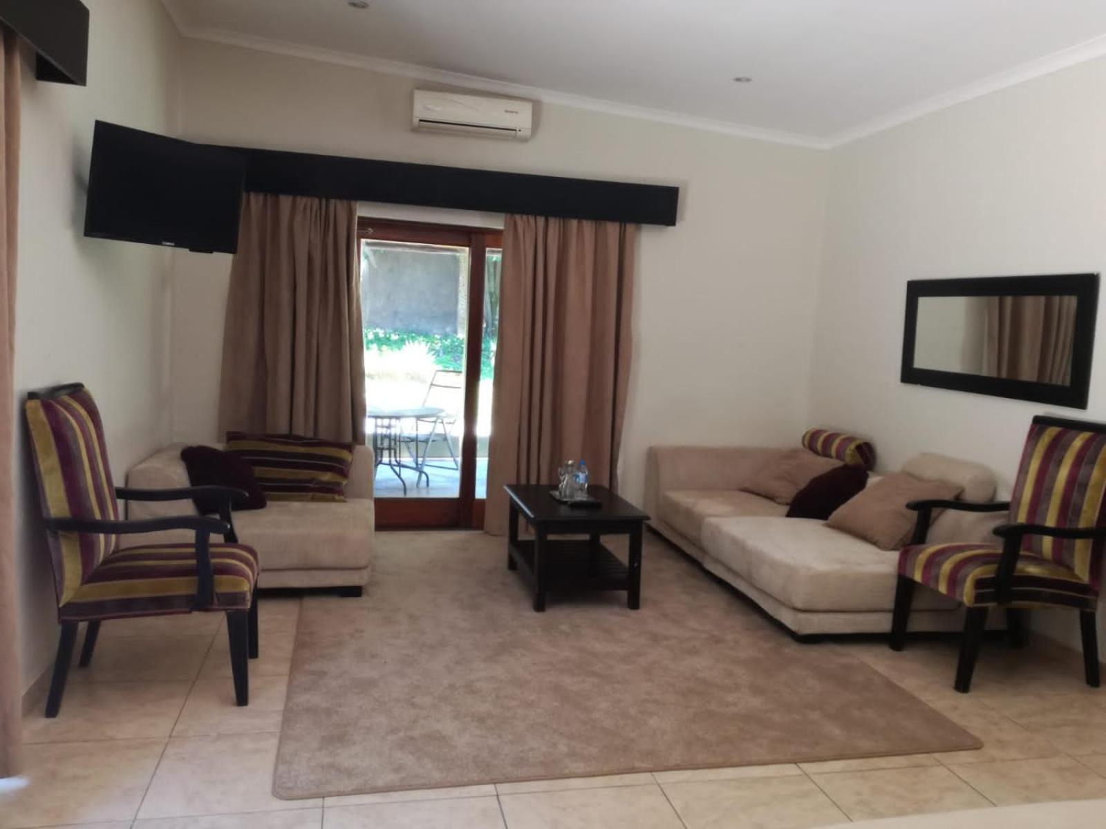 Cedar Rest Hotel 18/24