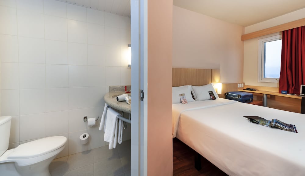 Ibis Ourinhos 17/62