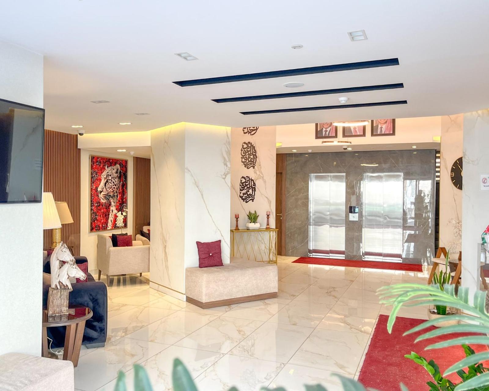 Red Carpet Suites 11/65