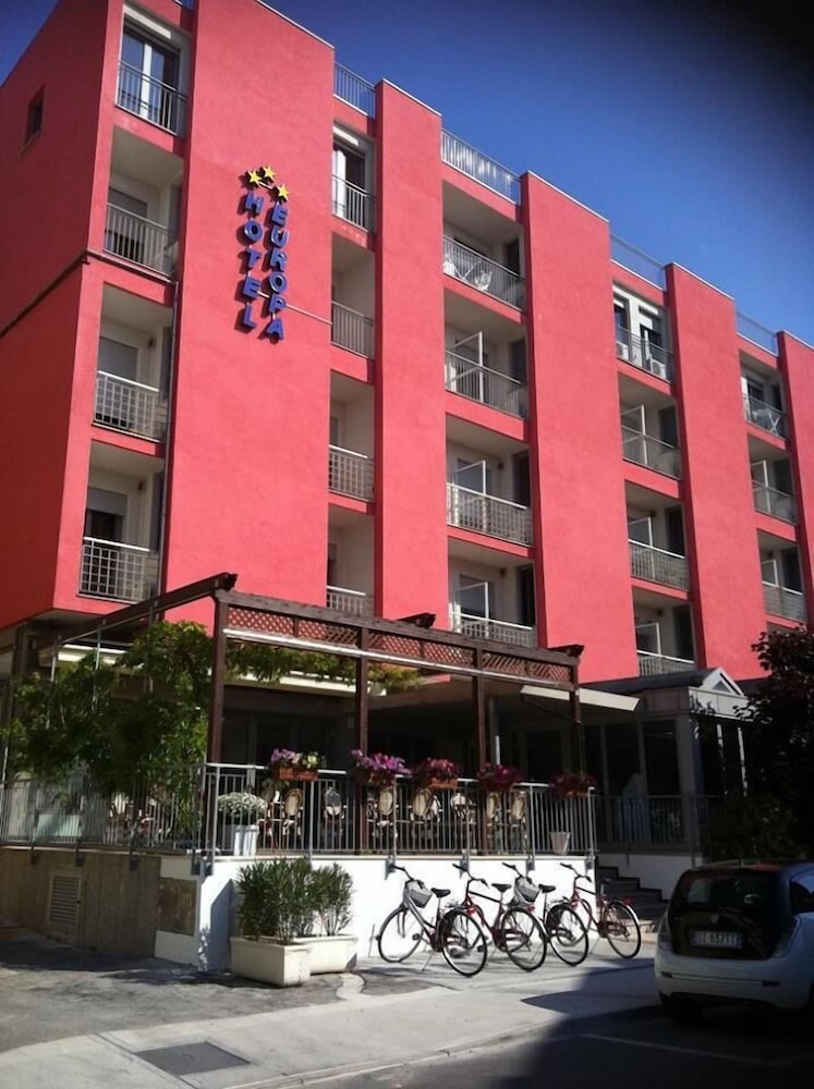 Hotel Europa 4/46