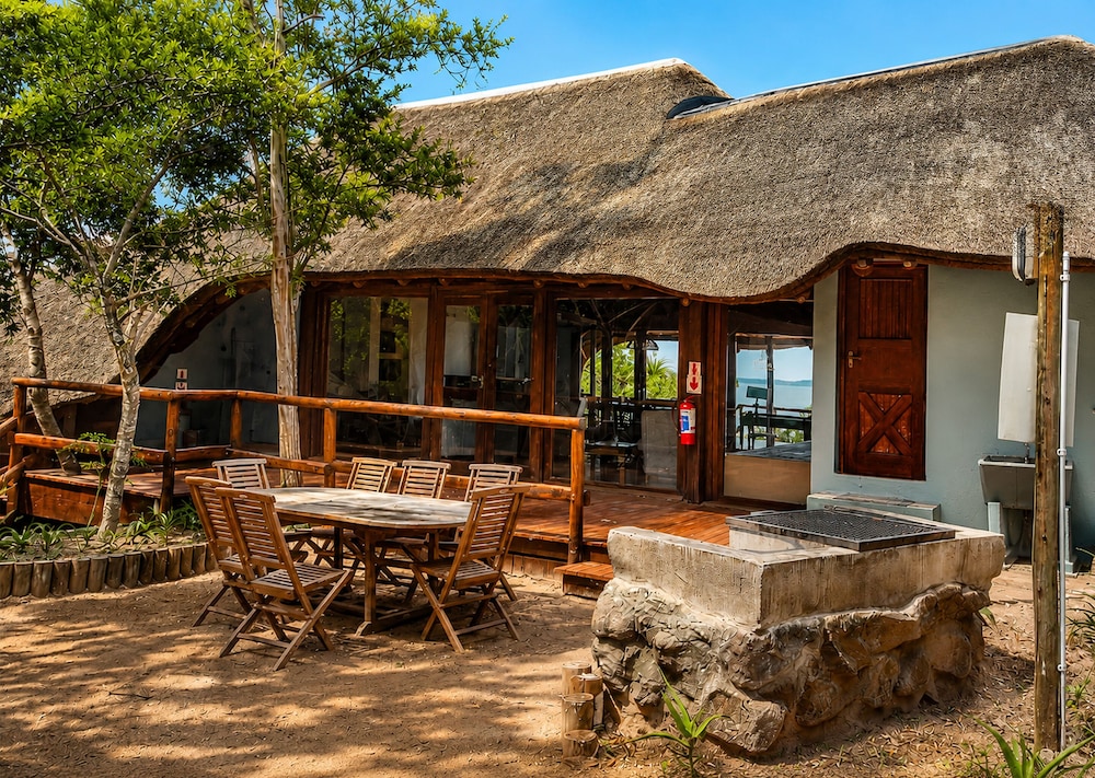 Nibela Lake Lodge 3/50