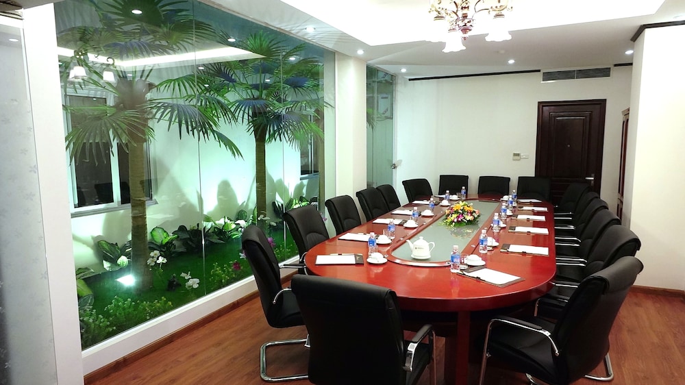Golden Halong Hotel 31/34