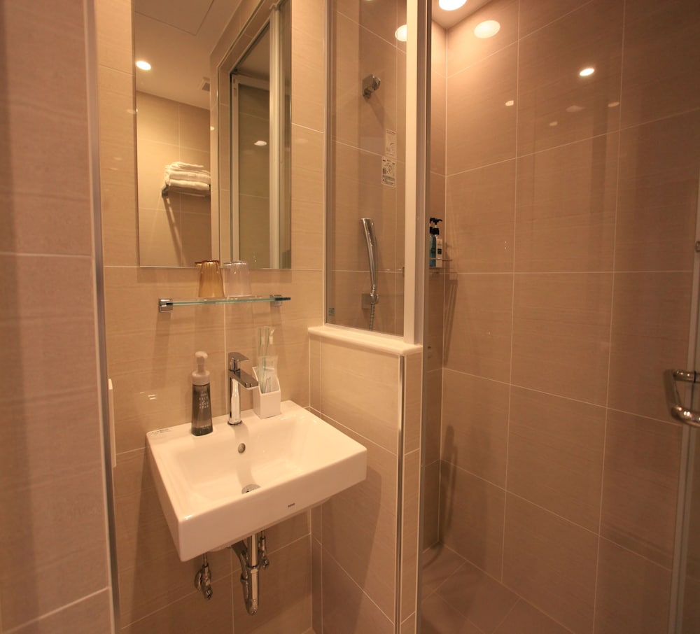 غرفة بسرير كينج، Urban Hotel Kyoto Gojo Premium 5/7