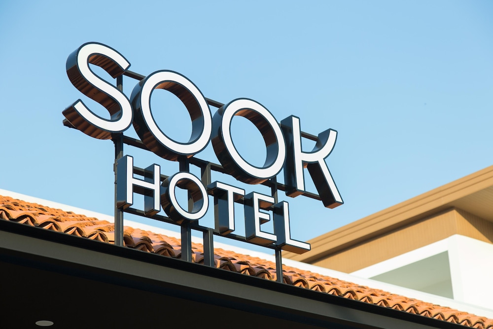 Sook Hotel 4/50