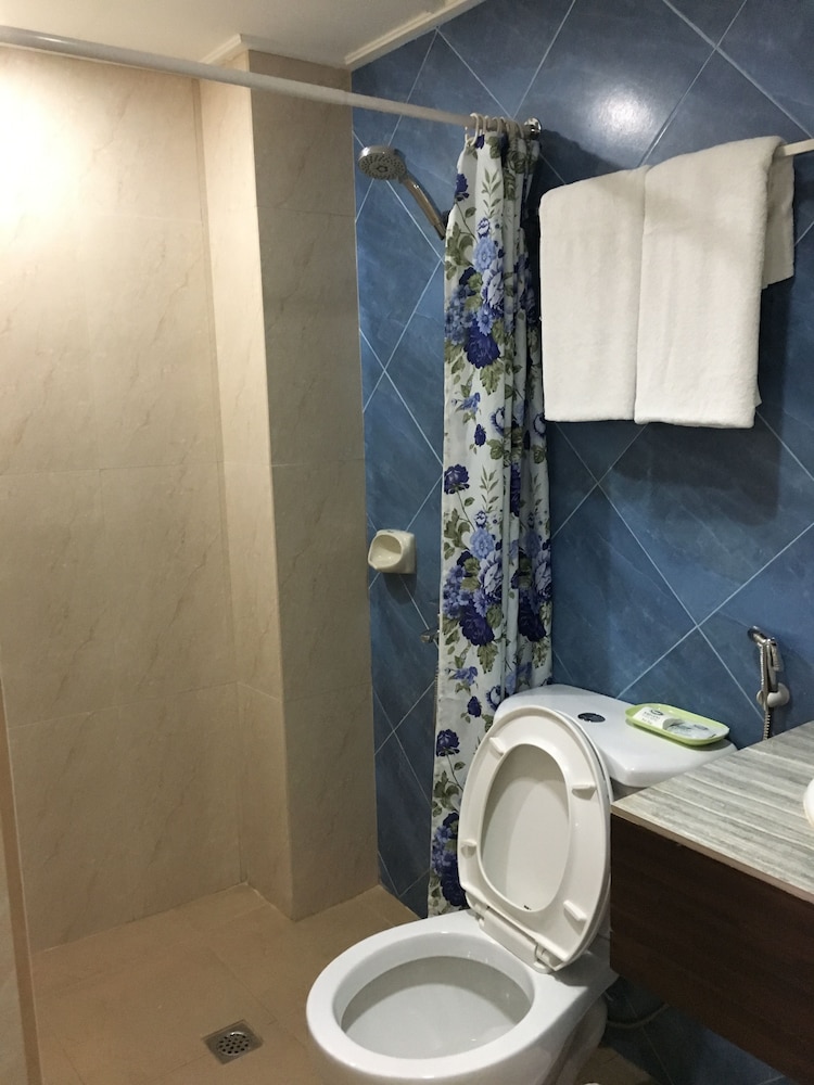 Wregent Plaza Hotel 26/55