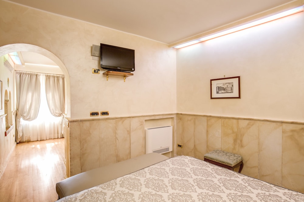 Pantheon Rooms 写真3