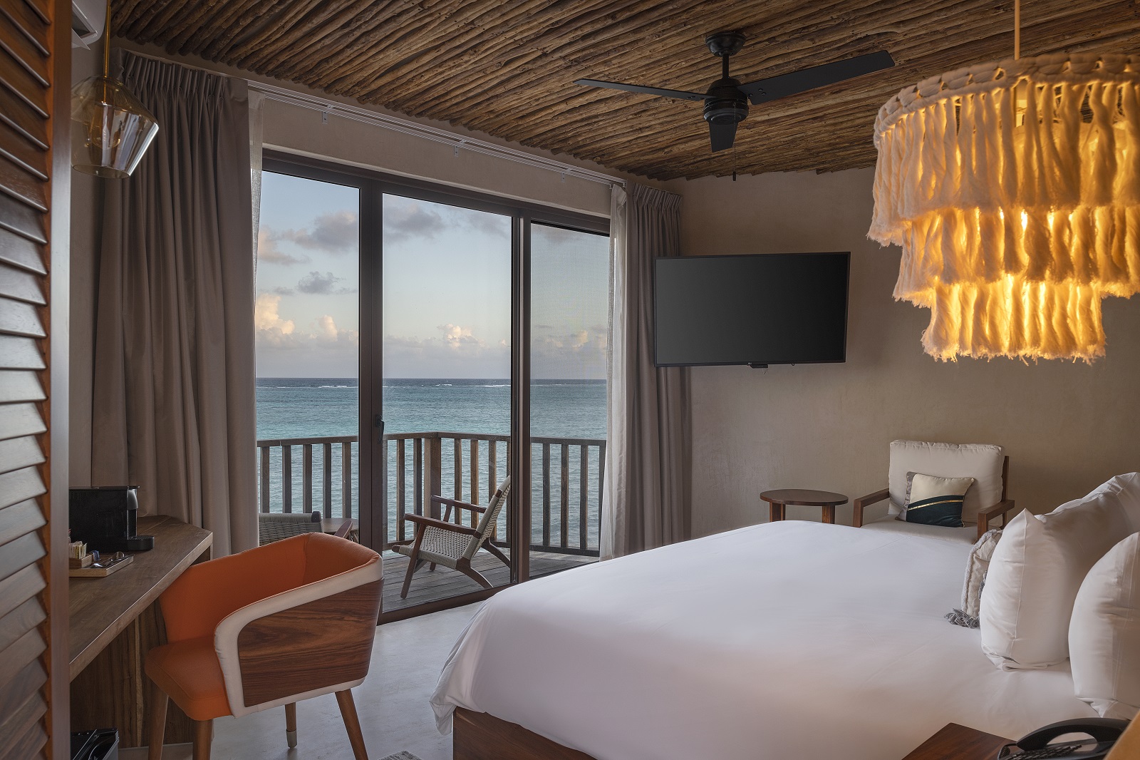 Roof Top, Suite, Beach Front