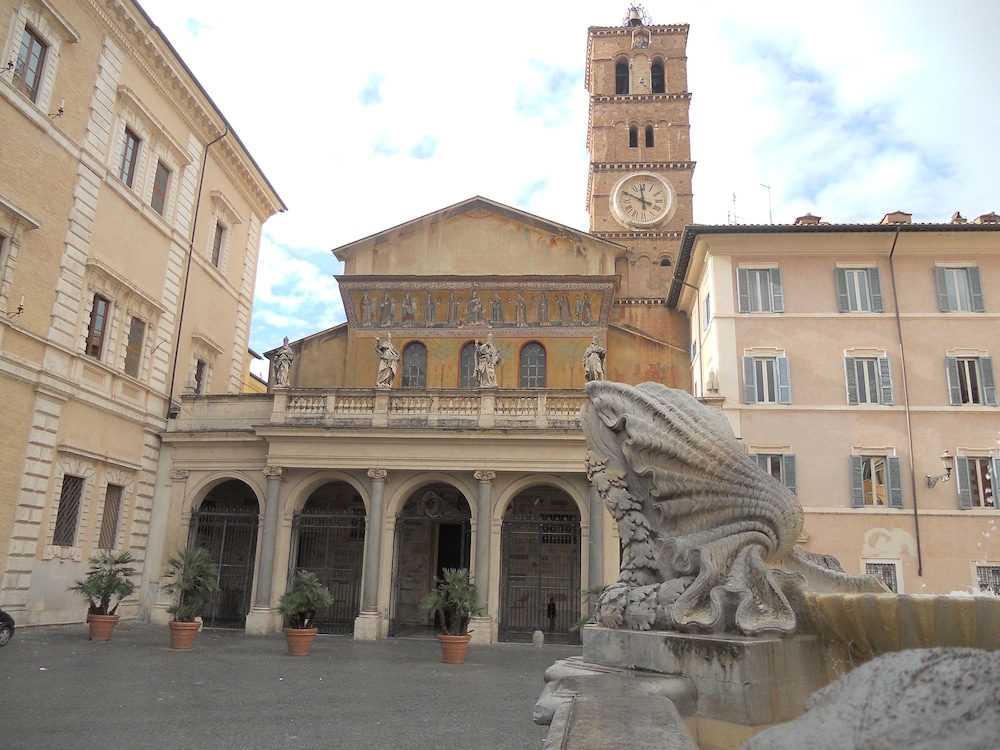 Hotel Trastevere 30/40