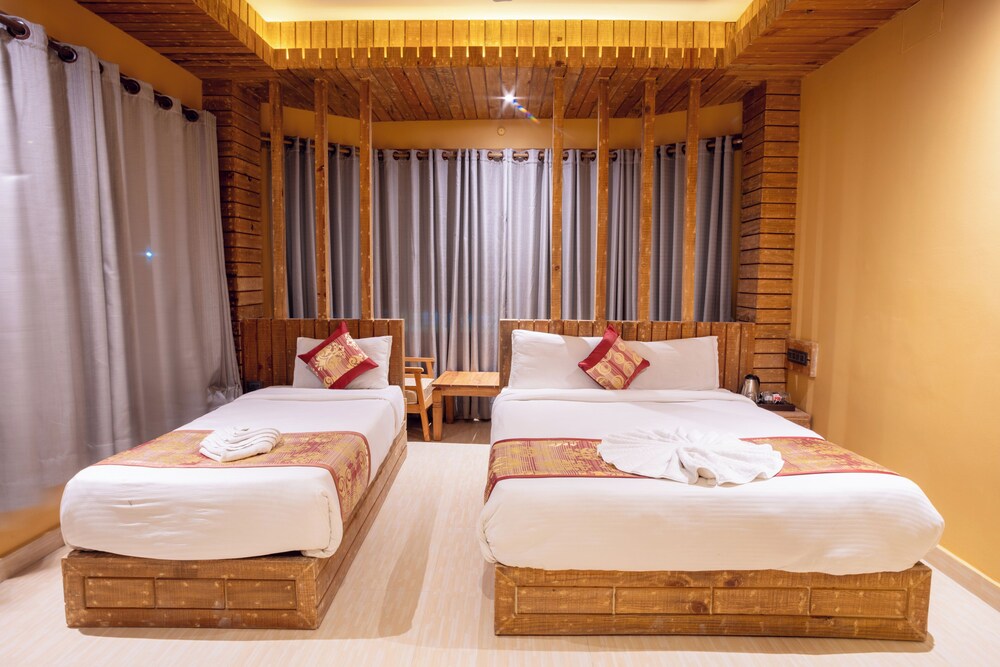 Trekkers Inn 17/50