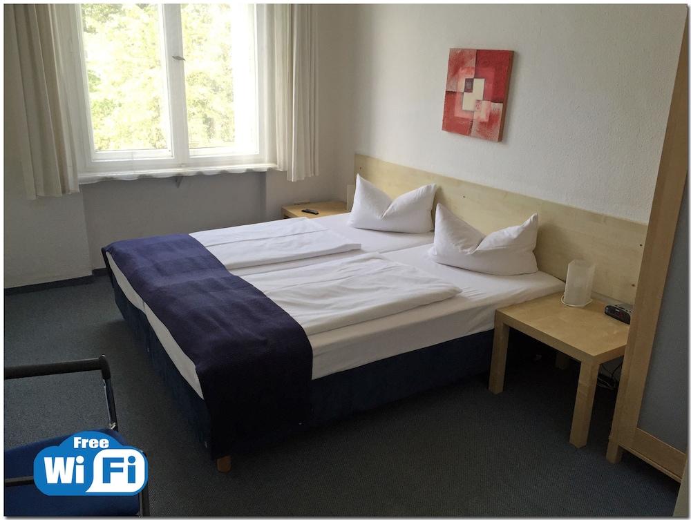STANDARD, DOUBLE BED