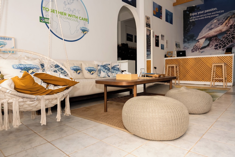Turquoise Beach Hotel 28/50