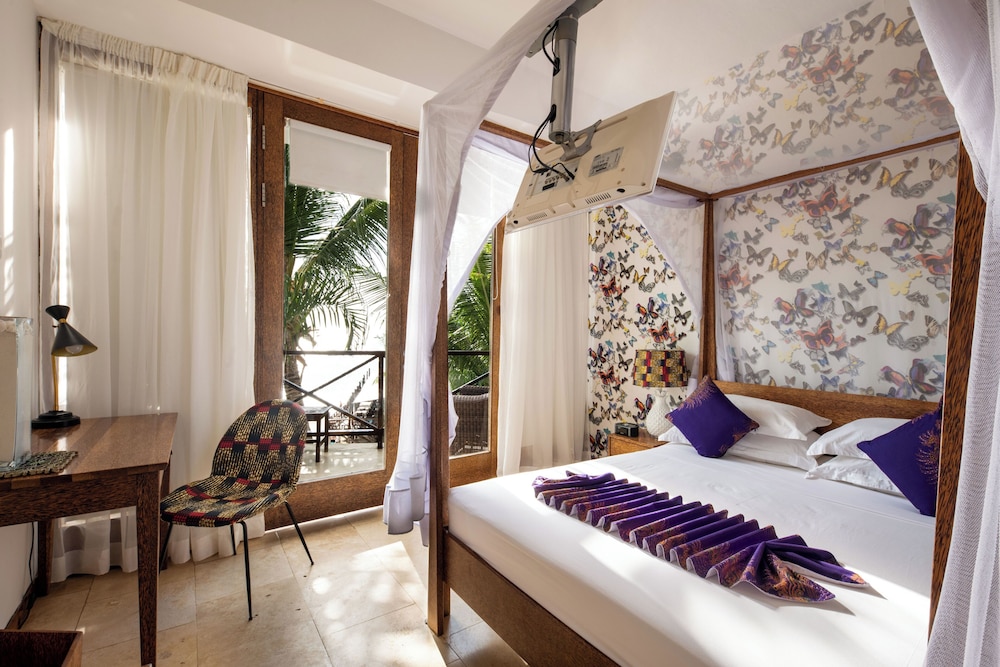 Z, Queen Bed, Sea View