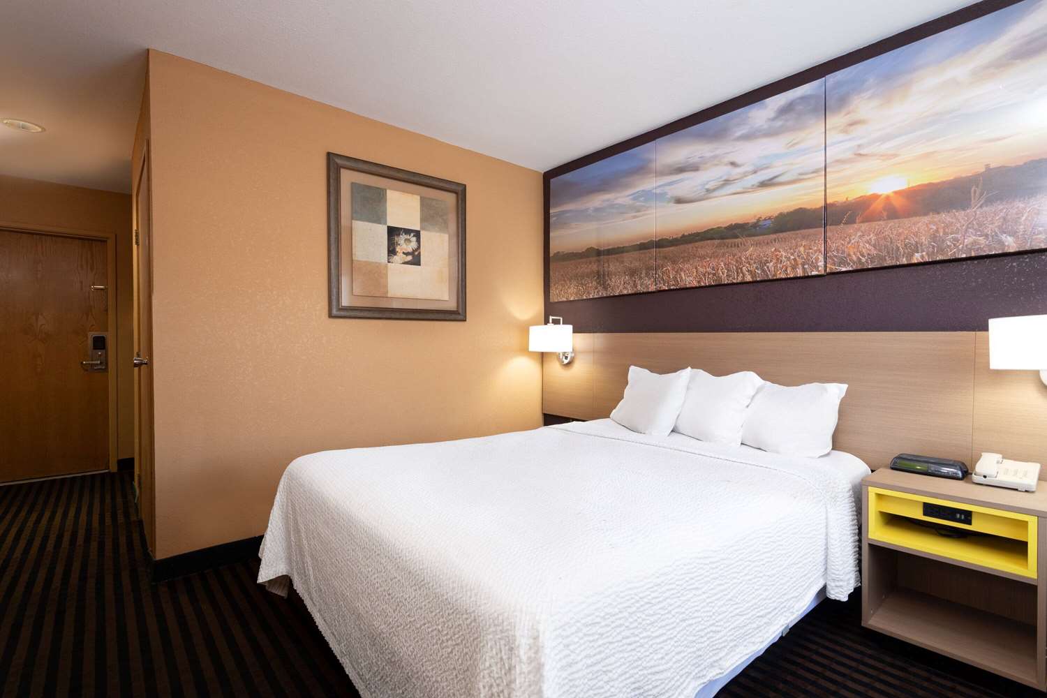 Days Inn by Wyndham Anderson IN 14/34