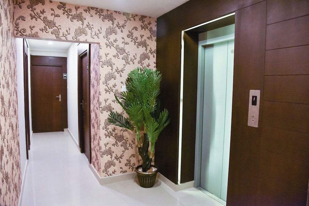 Zaith Residency 35/62