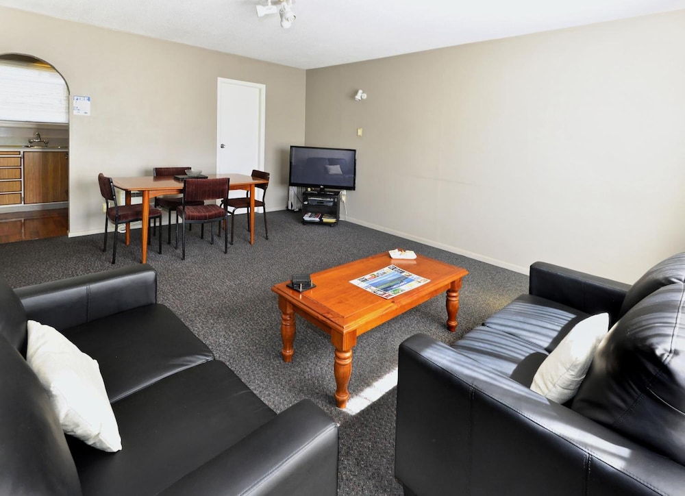 Classique Lodge Motel 43/50