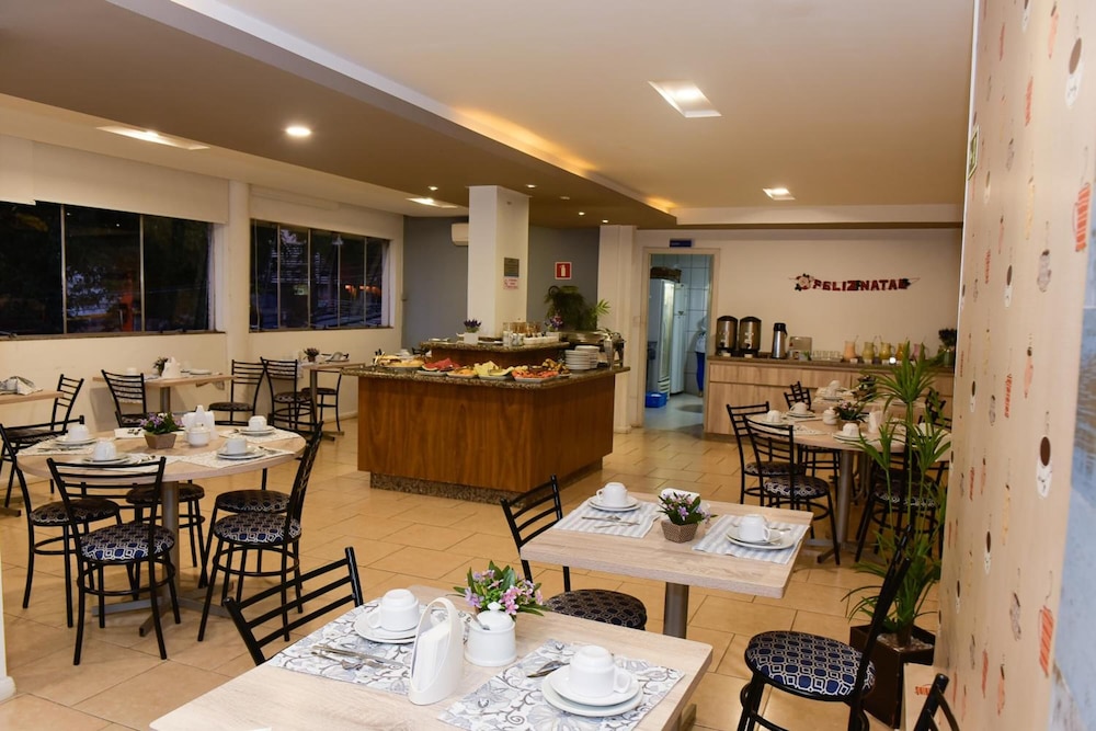 HOTEL PLAZA CASCAVEL 52/65