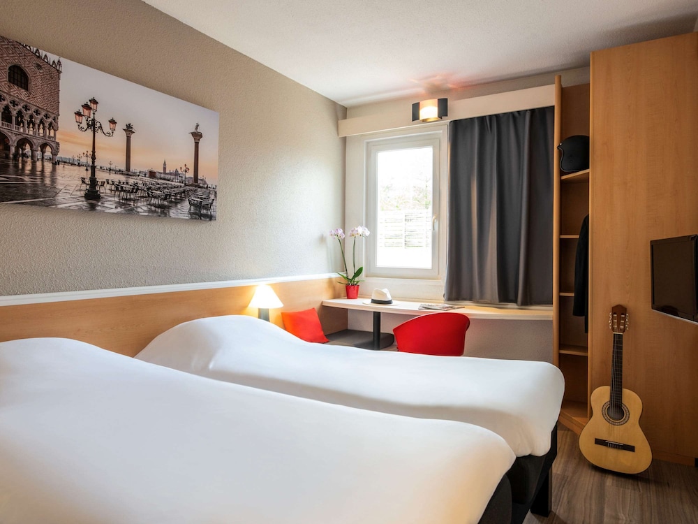 Ibis Nuits Saint Georges 5/59