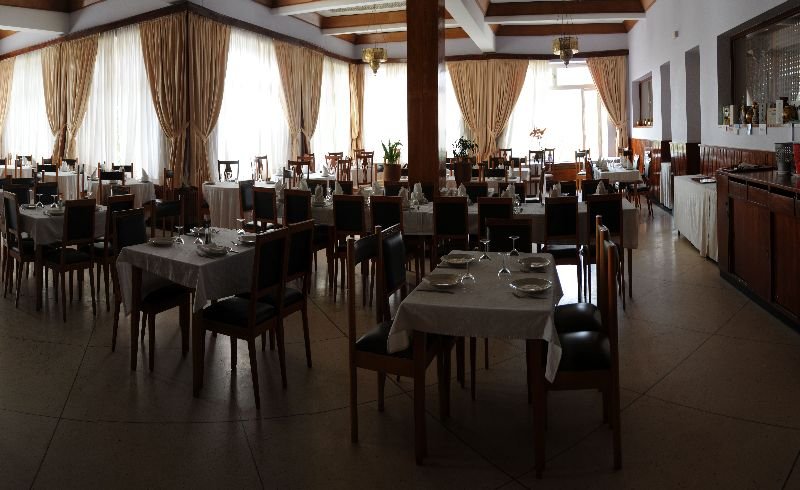 HOTEL LES AMANDIERS 30/39