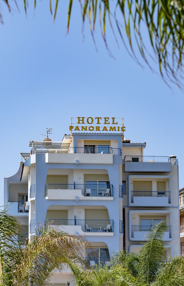 Panoramic Hotel in GIARDINI NAXOS