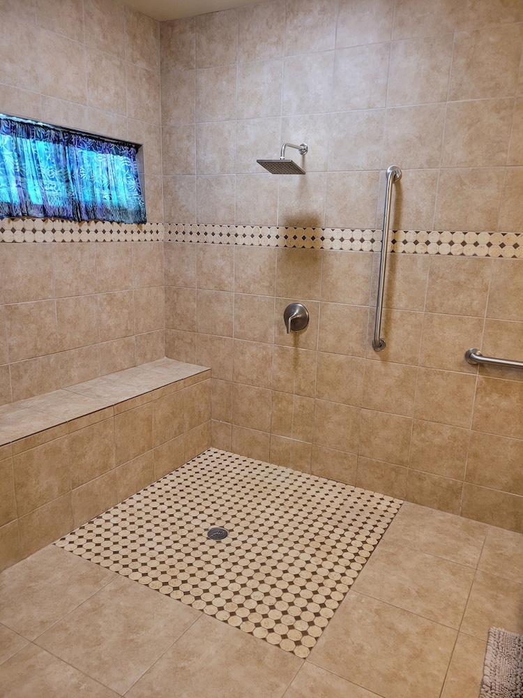 Island Goode's - Luxury Adults Only Accommodation 20/50