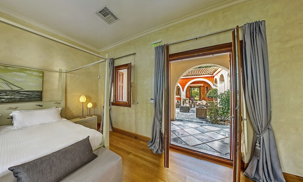 Villa Veneziano 15/50