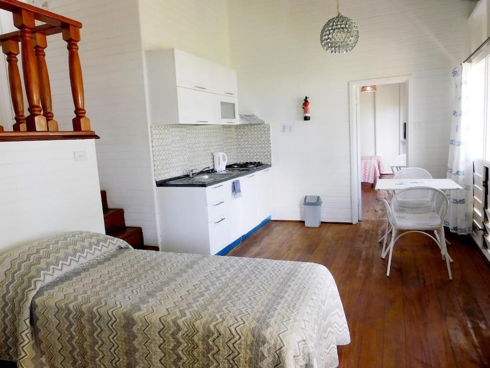 The Crows Nest Resort 23/77