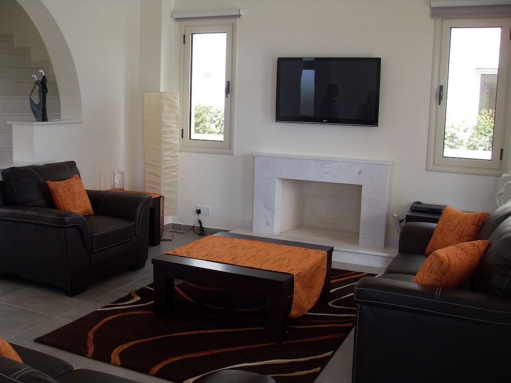 Aphrodite Sands Resort 20/50