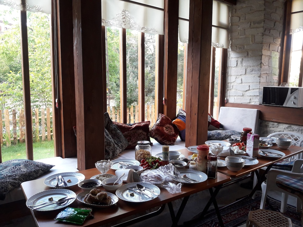 Safranbolu Camlica Konagi Carsi Evi 32/50