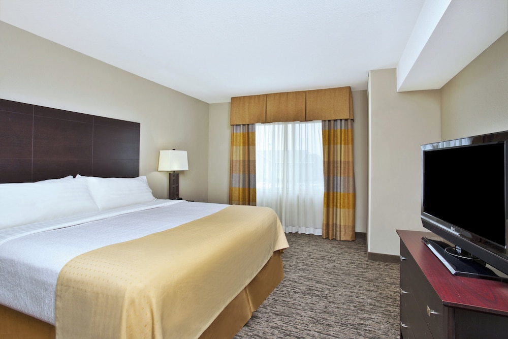 Standard, King Bed, Accessible