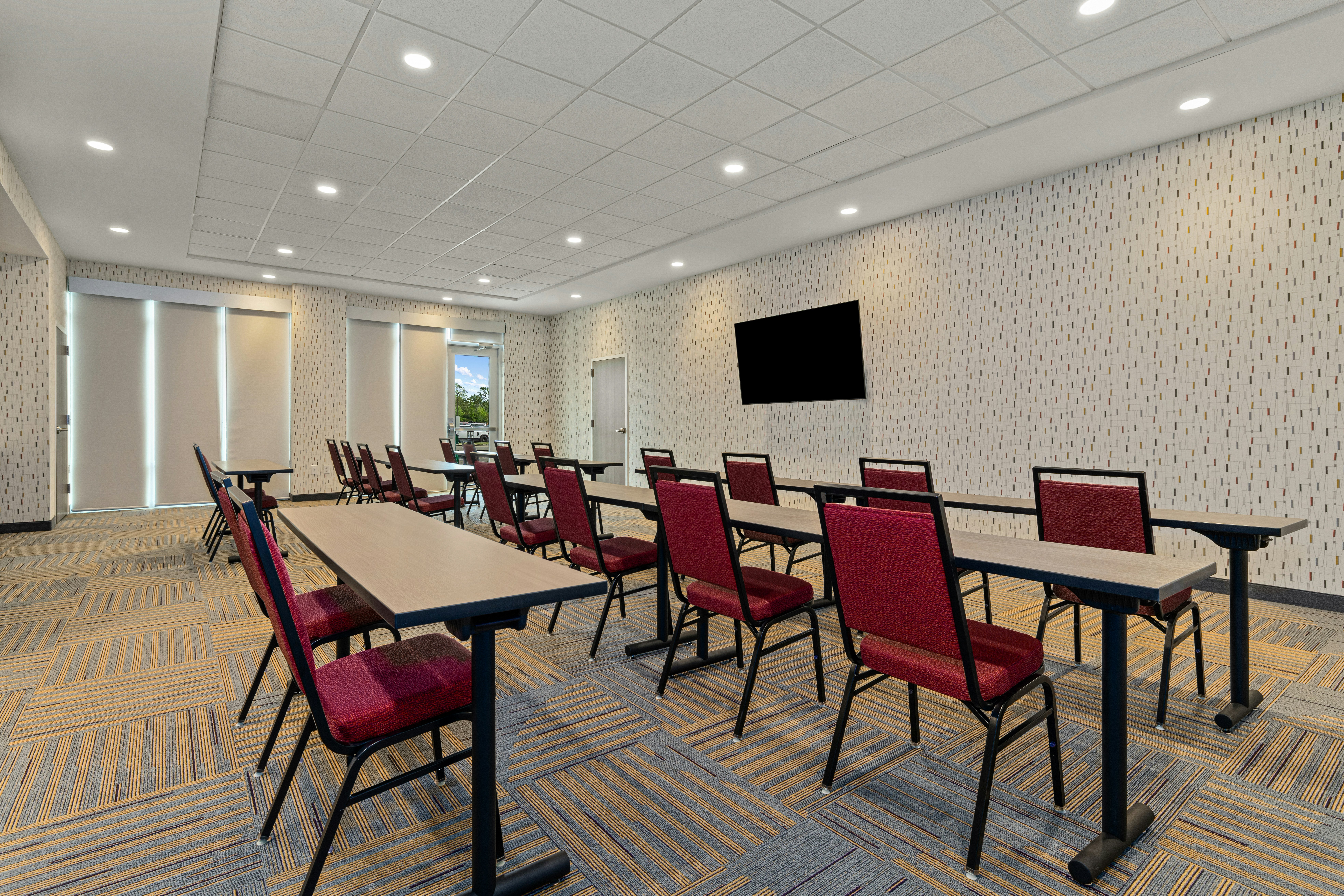 Home2 Suites by Hilton Lebanon 20/24