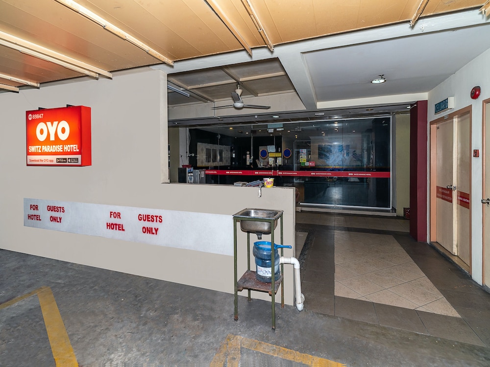 Super OYO 89847 Switz Paradise Hotel 20/24