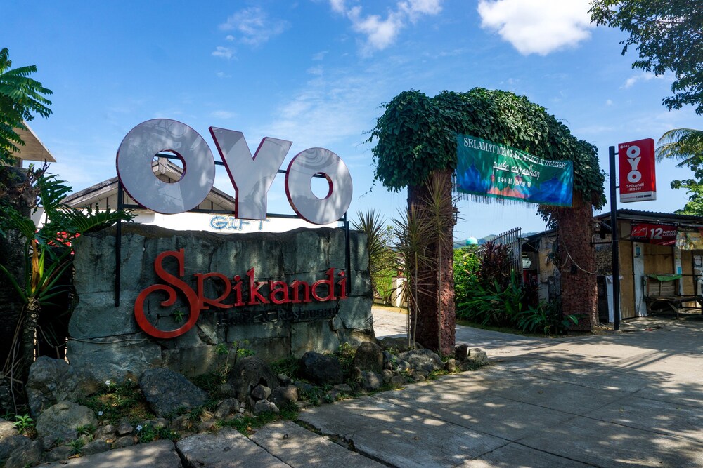 OYO 942 Srikandi Hotel 30/36