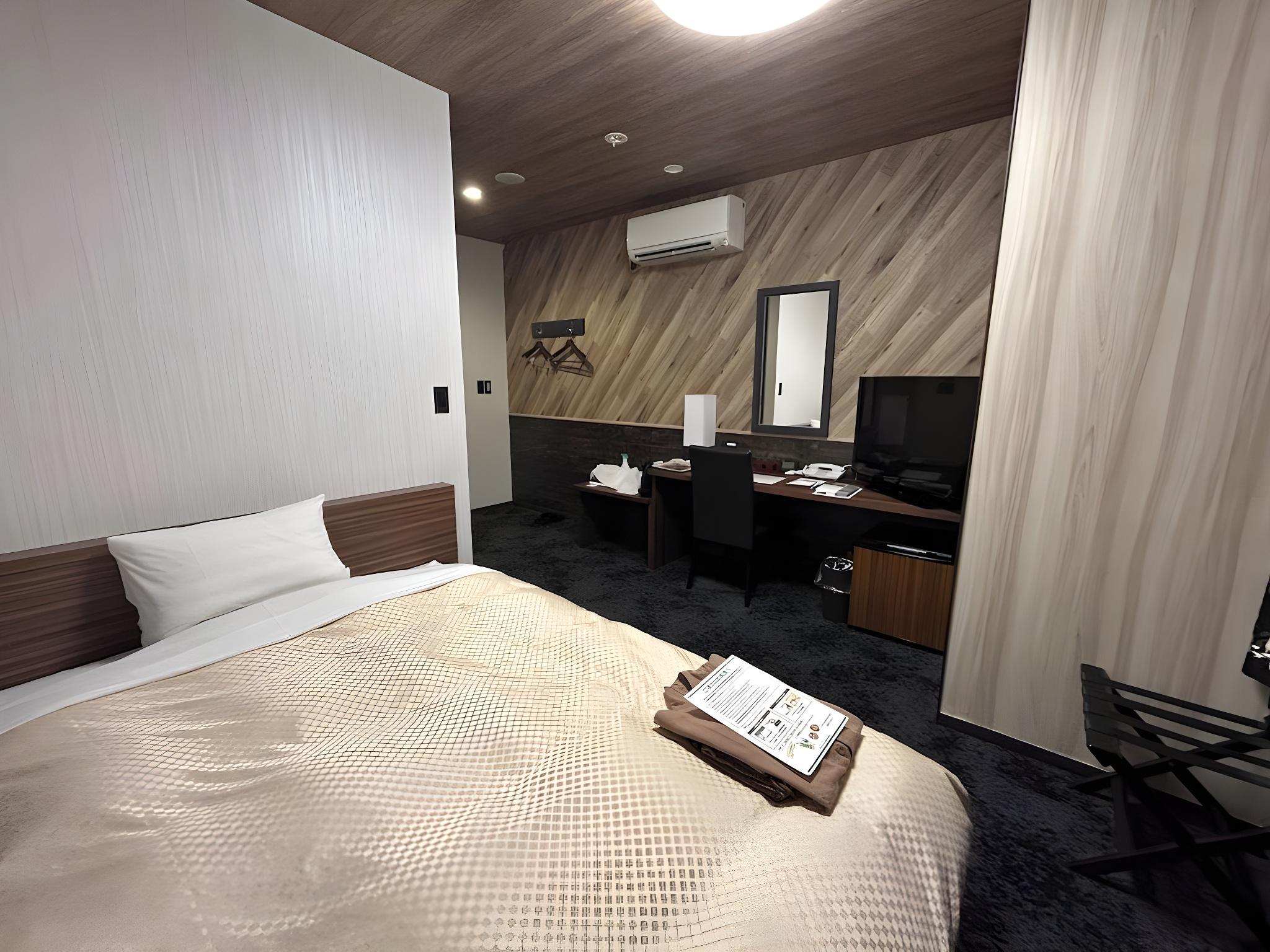 Semi Room, Premium, Single, Semi Double Bed
