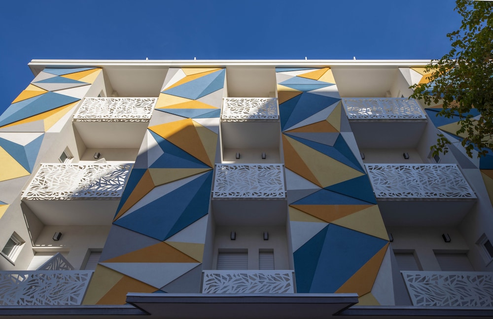 Color Hotel Rimini 12/69