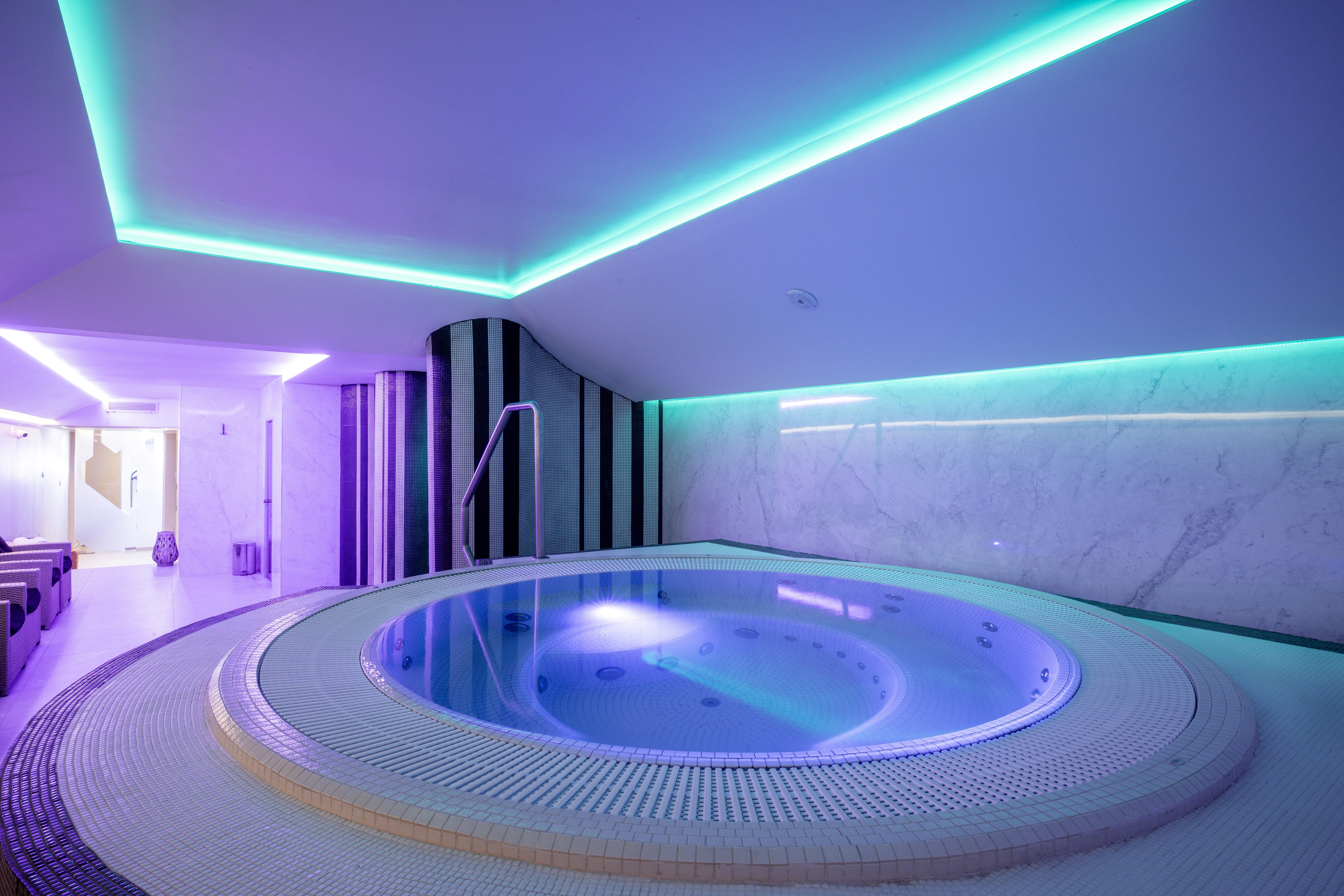 Tresor Le Palais Timisoara, Curio Collection by Hilton 32/61