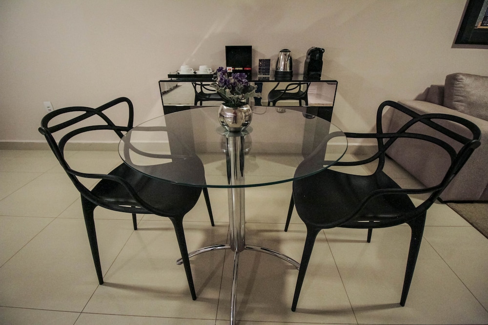 Oscar Hotel Executive 33/44