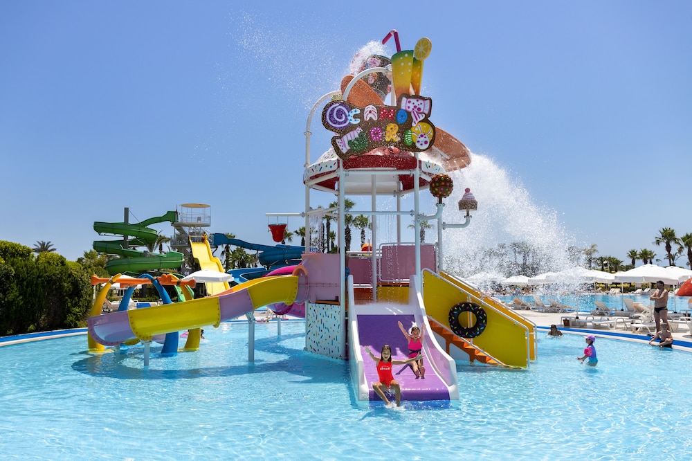 Miracle Resort Hotel 62/72
