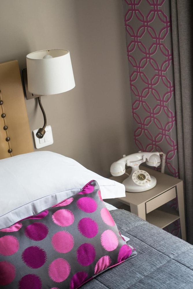 Hotel Apollon Montparnasse 23/43
