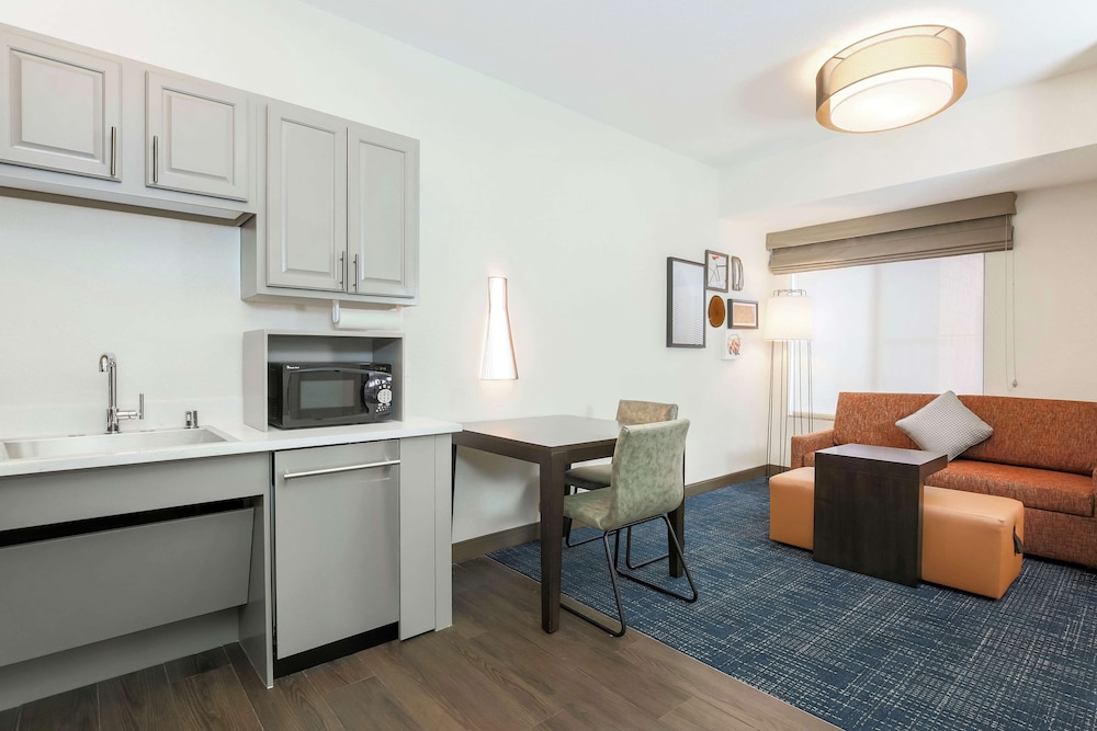 Hampton Inn And Suites Denver Tech Center 42/69