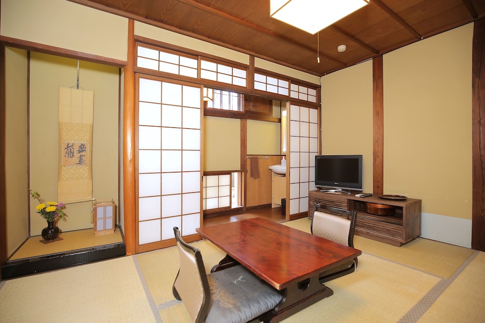 Ryori Ryokan Tsurugata 30/50