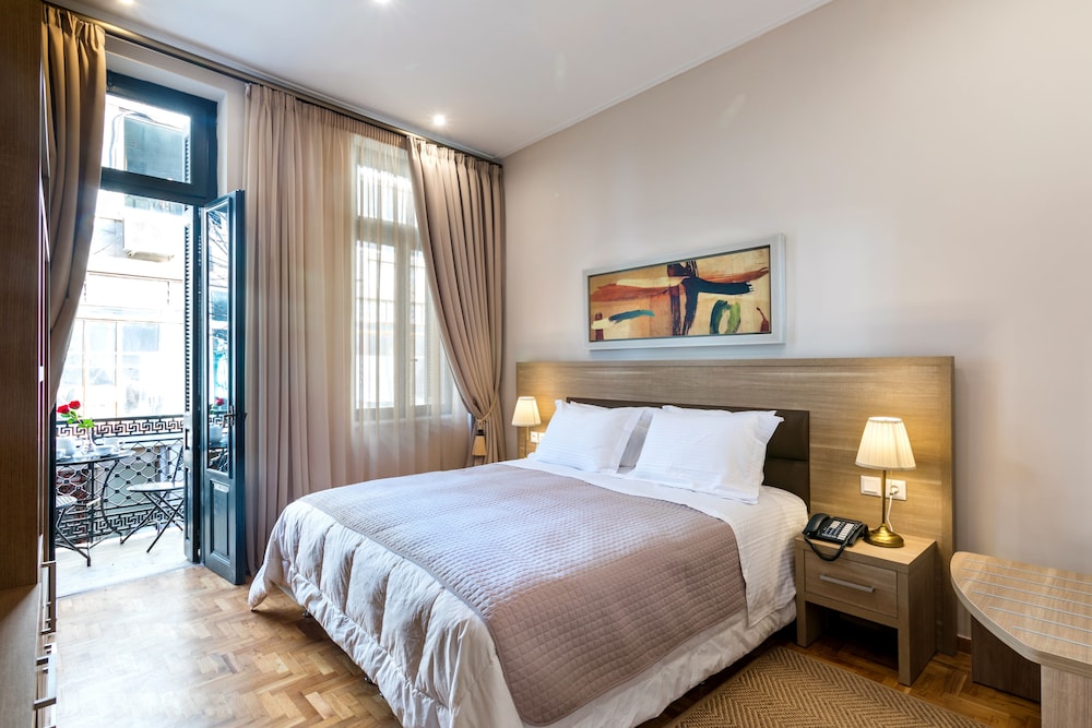 Athens Manor Houses 17/50