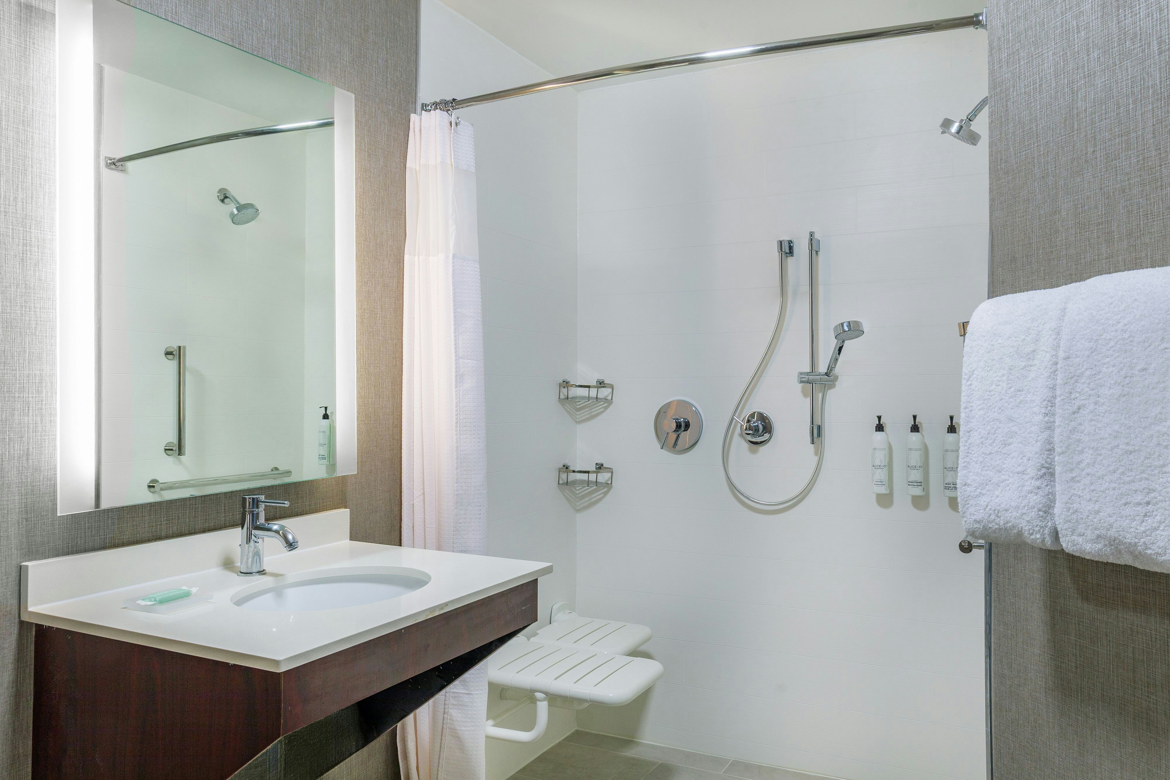 Springhill Suites Norfolk Virginia Beach 17/18